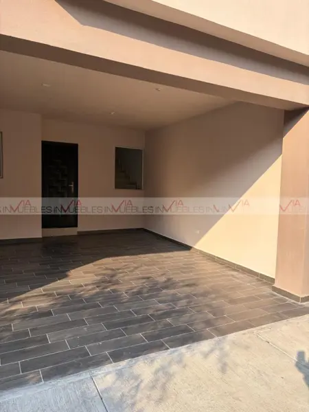 Casa en venta en Valterra Residencial, Apodaca — foto 2 de 17