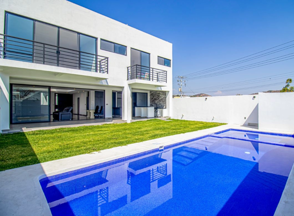 Casa en venta en Burgos Bugambilias, Temixco — foto 2 de 20