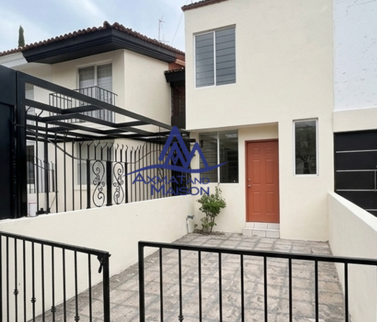 Casa en venta en Jardines El Sauz, Guadalajara — foto 1 de 12