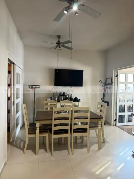 Casa en venta en Contry Sol, Guadalupe — foto 2 de 12