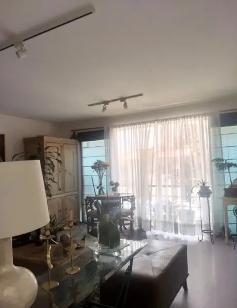 Departamento en Venta junto al centro comercial Artz Pedregal con Terraza y 3 Recámaras