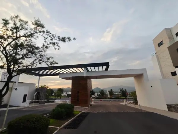 Invierte en Zibatá,  PRIVADA TURQUESA con mayor plusvalía de Querétaro