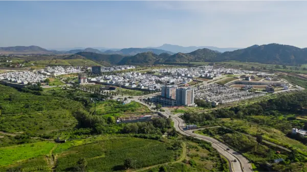 Terreno en venta en Valle Imperial, Zapopan — foto 2 de 10