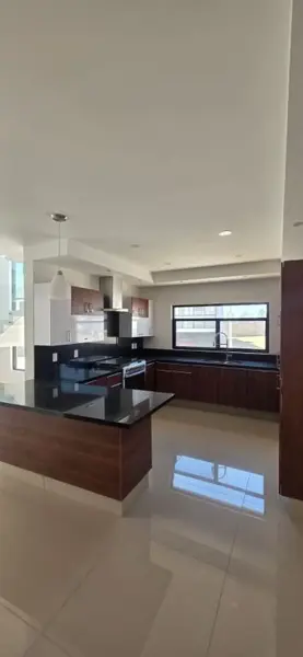 Casa en venta en Valle Imperial, Zapopan — foto 2 de 20