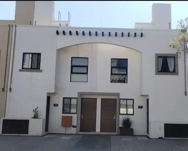 Casa en venta en Miguel Hidalgo, Tláhuac — foto 2 de 35
