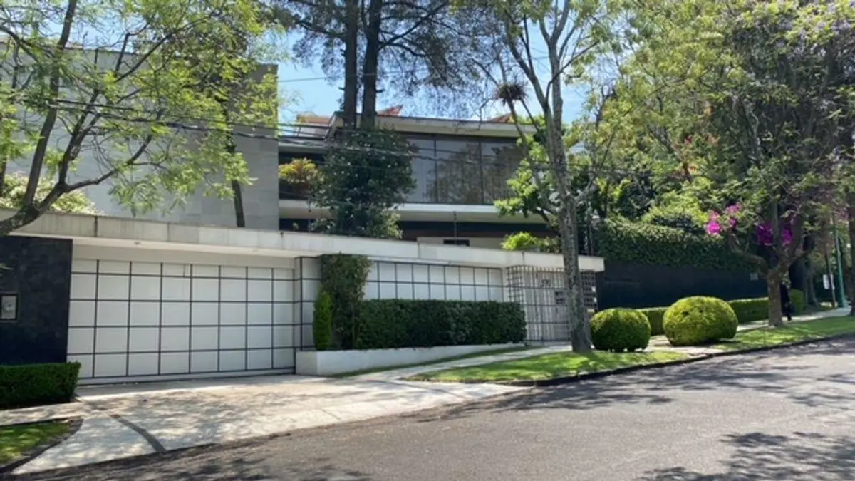 Casa en venta en Lomas de Chapultepec, Miguel Hidalgo — foto 1 de 25