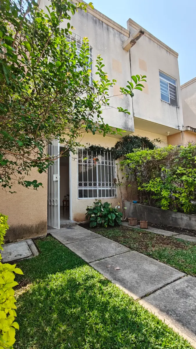 Casa en venta en Colinas de Altar, Temixco — foto 1 de 15