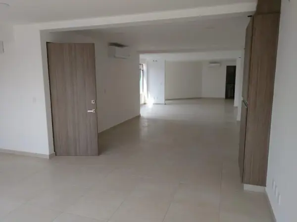 Edificio en renta en San Francisco Cuautlalpan, Naucalpan de Juárez — foto 2 de 21
