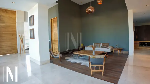 Casa en venta en Cumbres del Campestre, León — foto 2 de 53