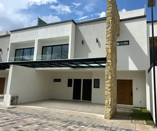 A estrenar casa en RENTA Fraccionamiento en Metepec