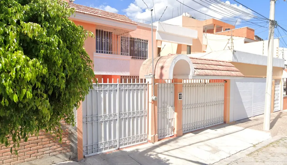 Casa en venta en Jardines de Tehuacan, Tehuacán — foto 1 de 7