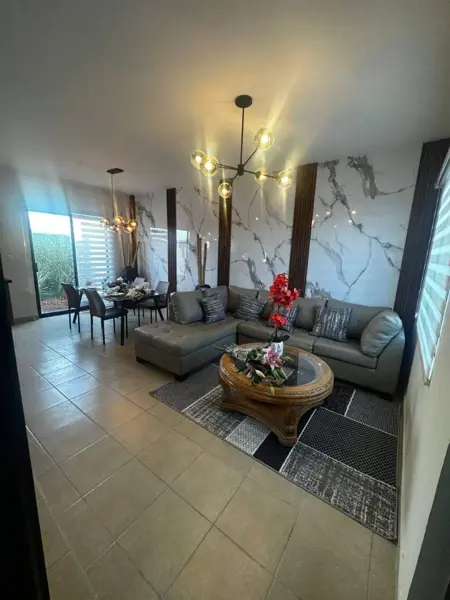 Casa en venta en El Cactus, Ramos Arizpe — foto 2 de 12