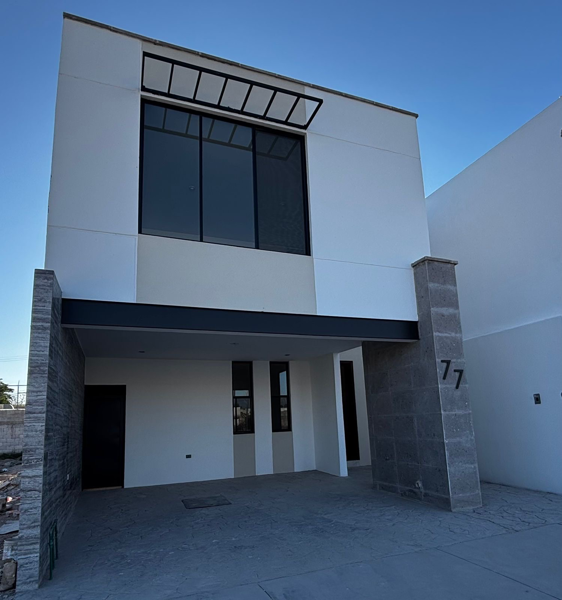 Casa en venta en Los Portales, Torreón — foto 2 de 23