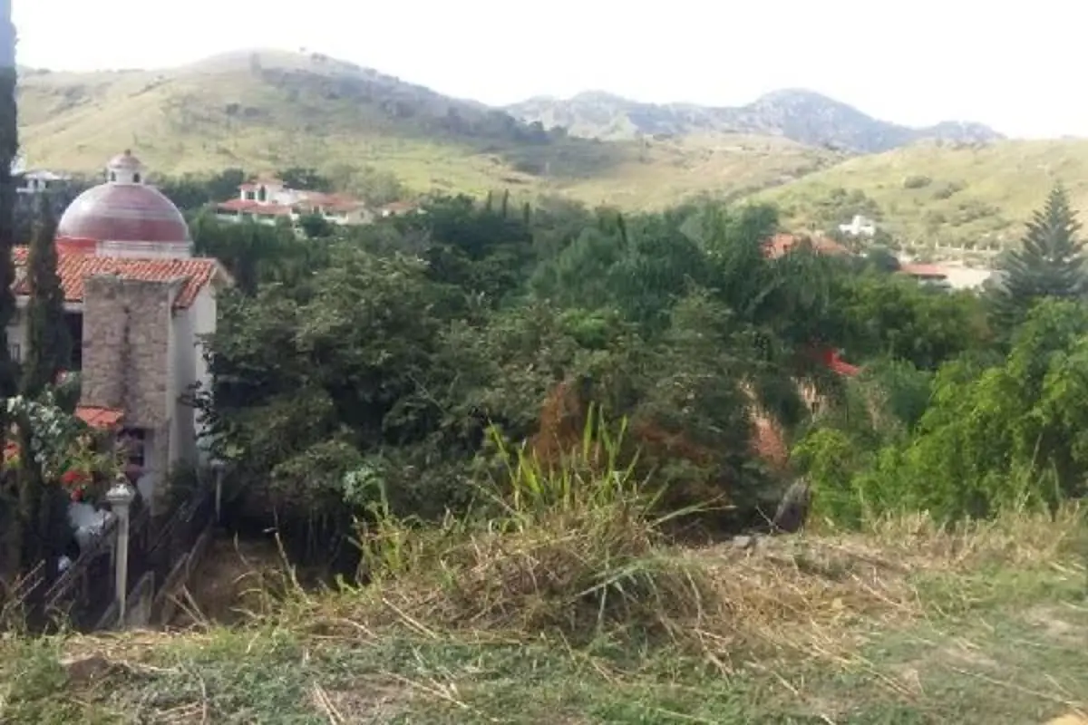 TERRENO EN VENTA EN LAS CAÑADAS TERRENO EN VENTA EN LAS CAÑADAS