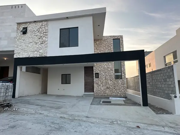 Casa en venta en Jardín, Arteaga — foto 2 de 22