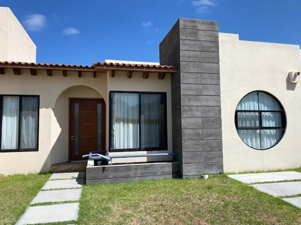 Casa en venta en El Sauz, Tequisquiapan — foto 1 de 12