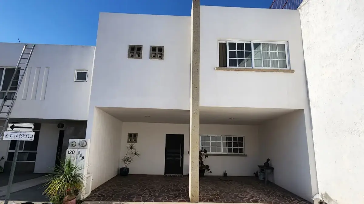 Casa en venta en La Esmeralda, León — foto 1 de 7