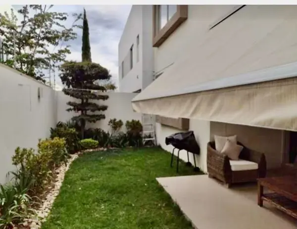 Casa en venta en Los Castaños, Zapopan — foto 3 de 17
