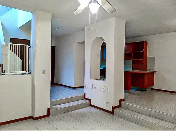 Casa en renta en Satélite Acueducto Sexto Sector, Monterrey — foto 2 de 9