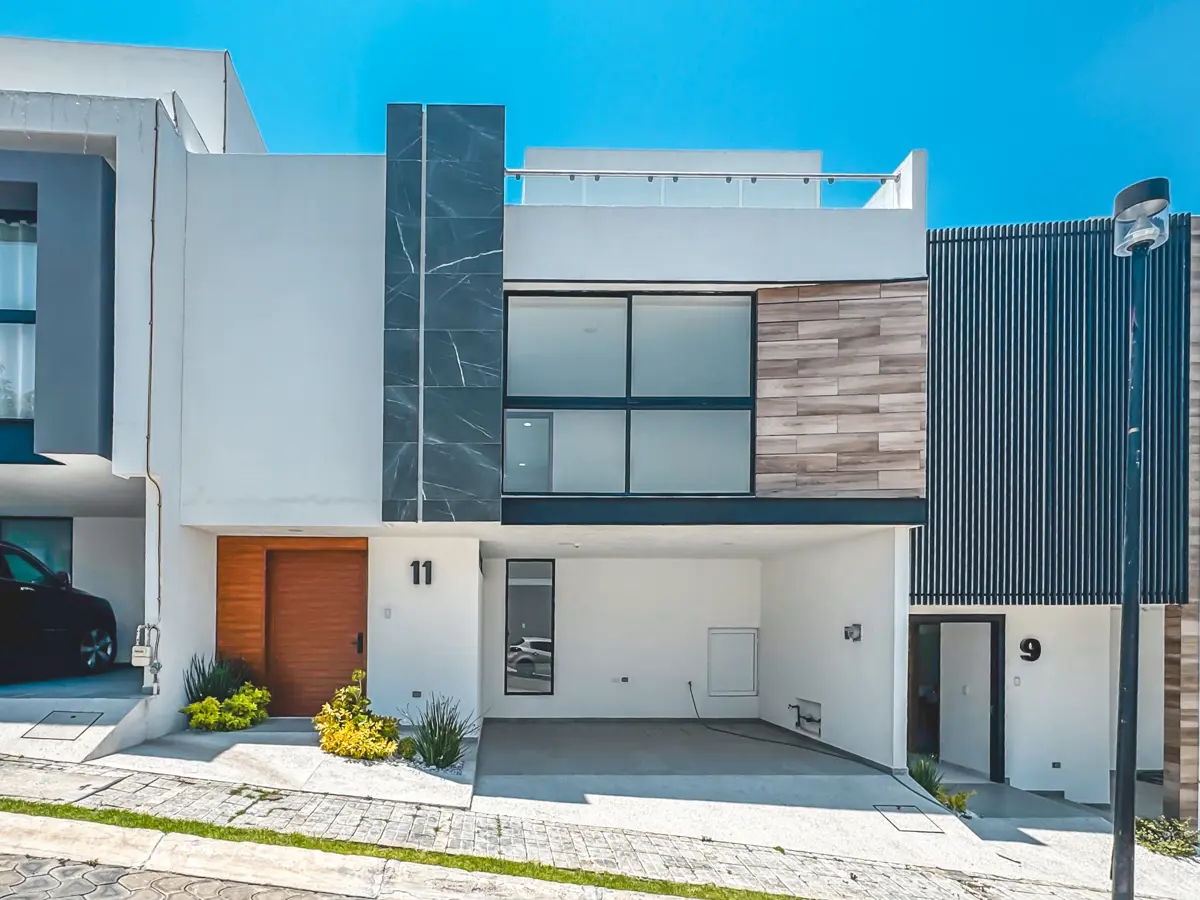 Casa en venta en Lomas de Angelópolis, Ocoyucan — foto 1 de 41