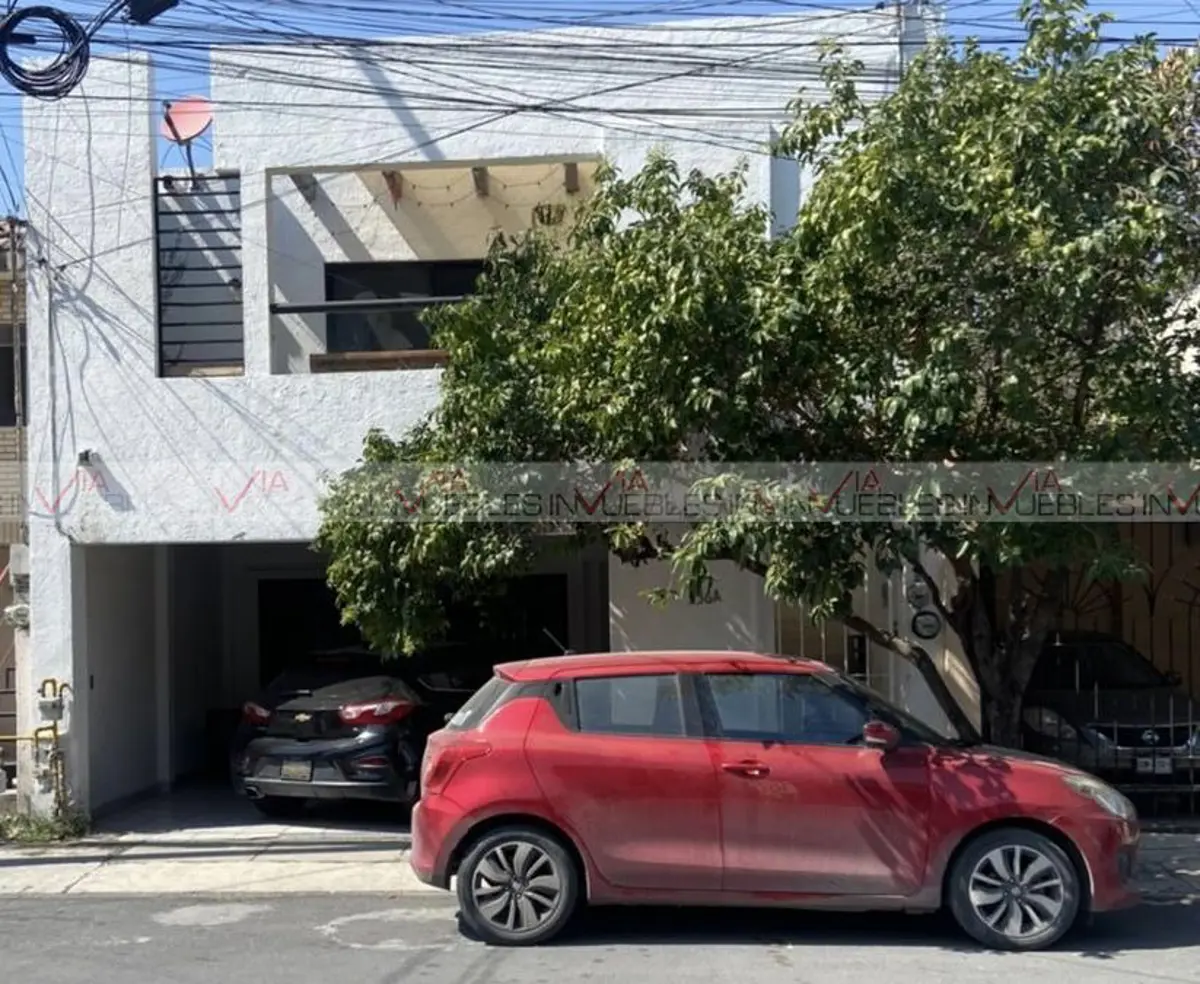 Casa en venta en Valle del Contry, Guadalupe — foto 1 de 11