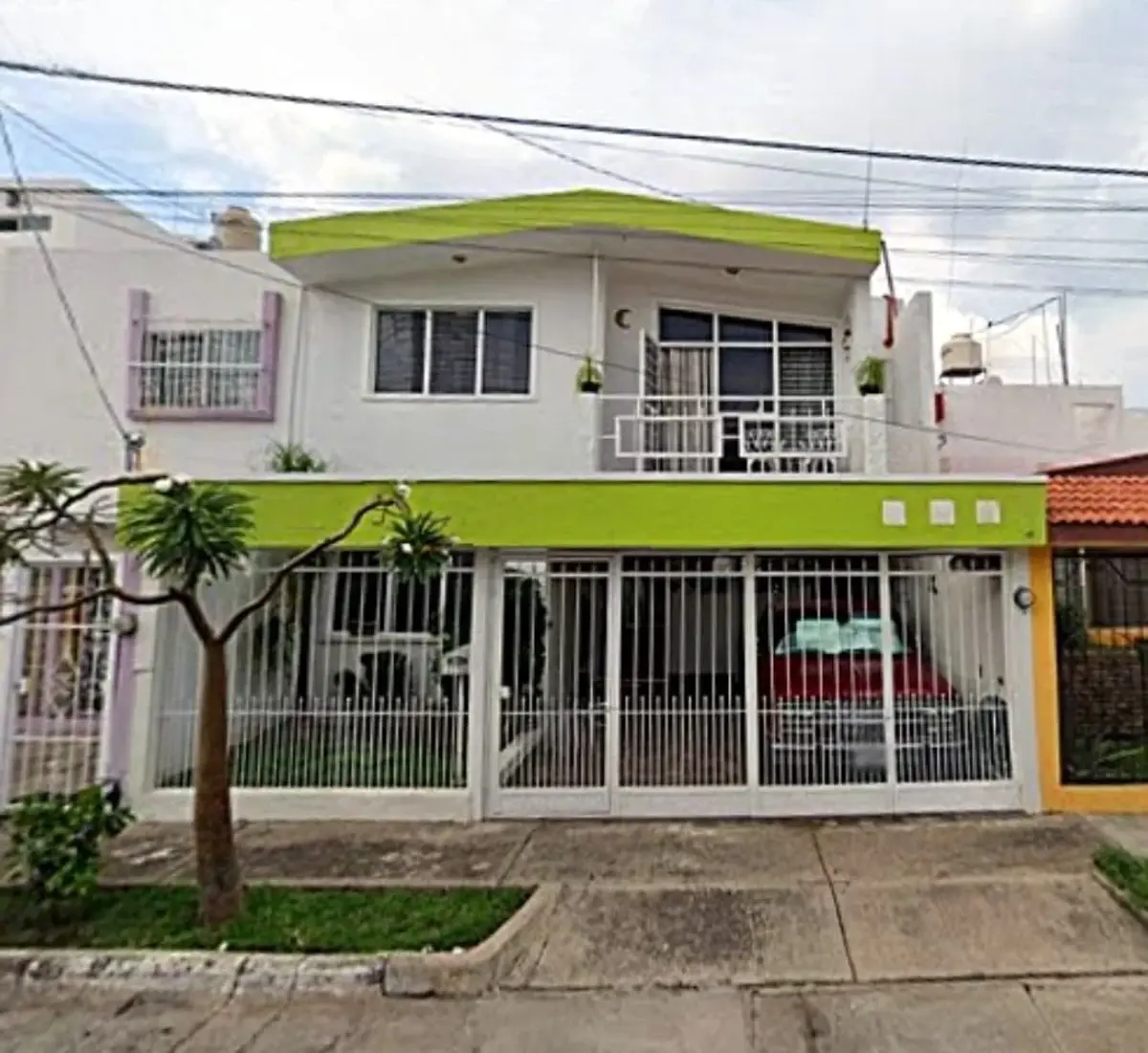 Casa en venta en Jardines del Country, Guadalajara — foto 1 de 16
