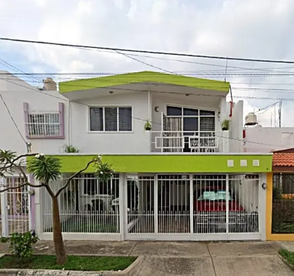 Casa en venta en Jardines del Country, Guadalajara — foto 2 de 16