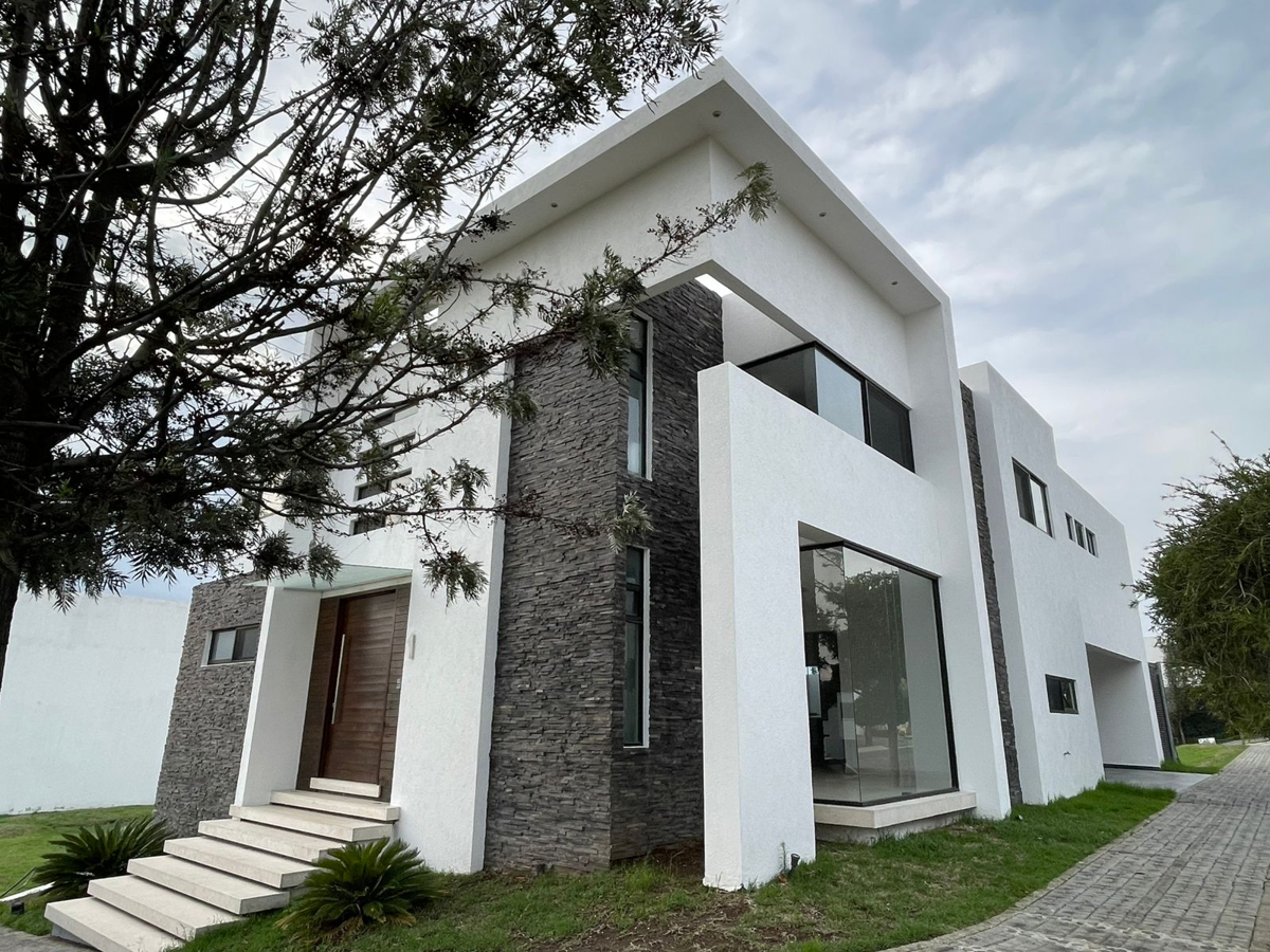 Casa en venta en Lomas de Angelópolis, San Andrés Cholula — foto 1 de 14