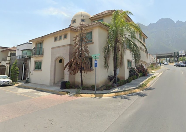 Casa en venta en Cumbres Elite, Monterrey — foto 2 de 19