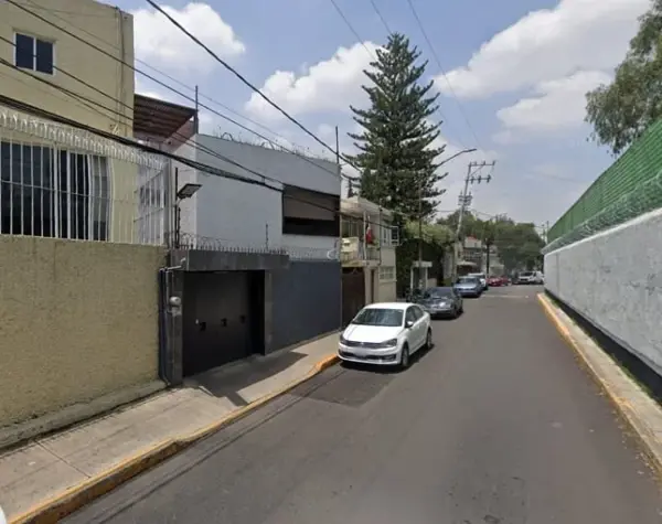 Casa en venta en Del Carmen, Coyoacán — foto 2 de 9
