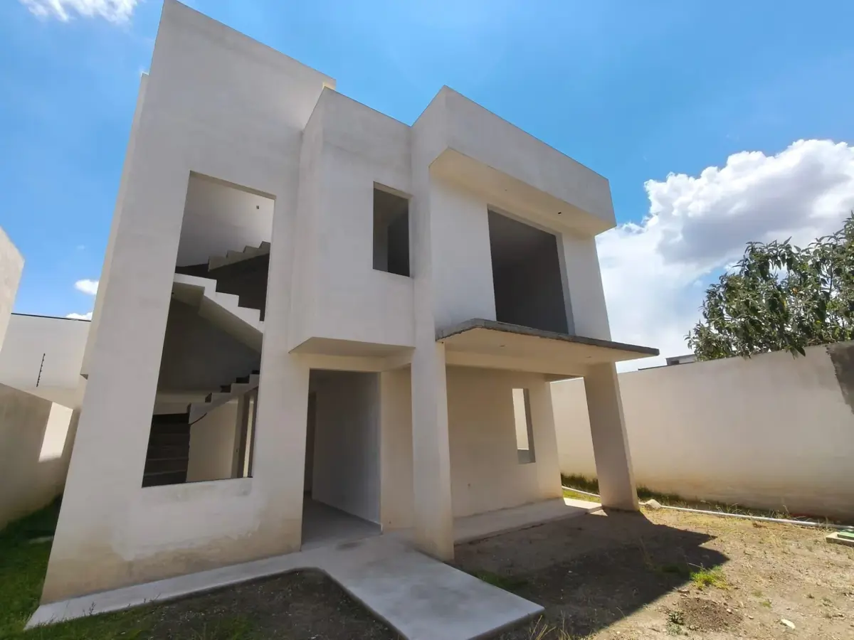 Casa en venta en Cacalomacán Centro, Toluca — foto 1 de 10