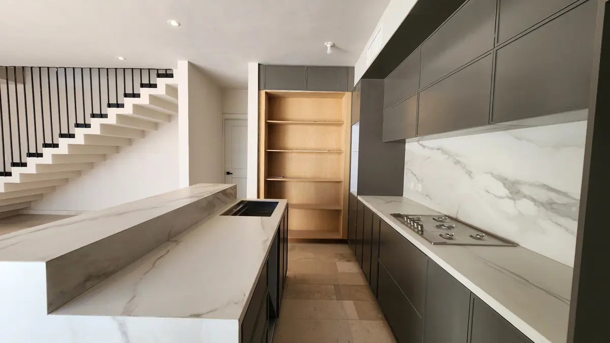Vista 4 de Casa en Venta en El Cortijo con Recámara en Planta Baja