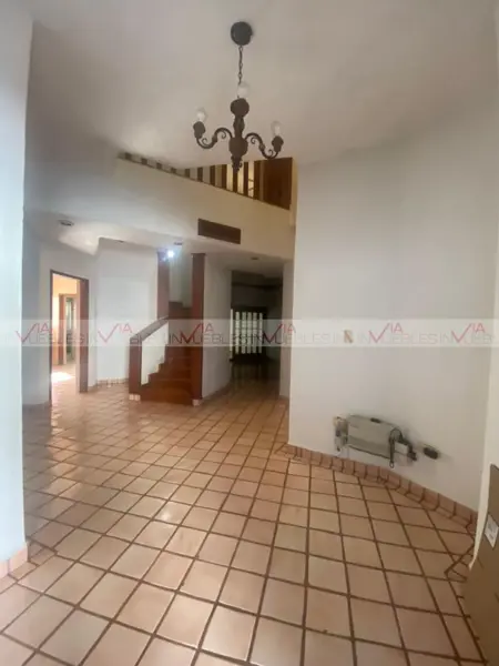 Casa en renta en Colinas de San Jeronimo, Monterrey — foto 2 de 35