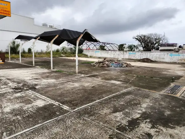 Terreno comercial en renta. Pradera, junto a Bodega Aurrera y Farmacia de Similares.