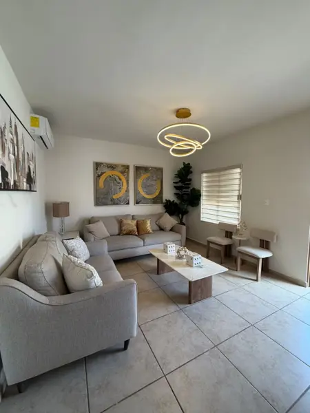 Casa en venta en Real de Castilla, Hermosillo — foto 3 de 14
