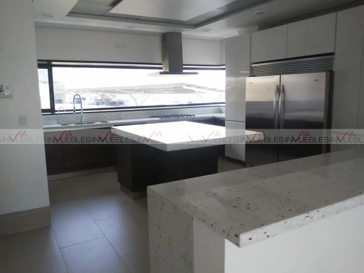 Departamento en renta en Las Privanzas, San Pedro Garza García — foto 1 de 14