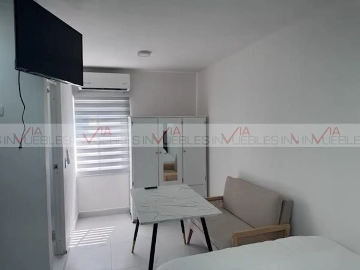 Departamento en renta en Lomas de Tampiquito, San Pedro Garza García — foto 1 de 10