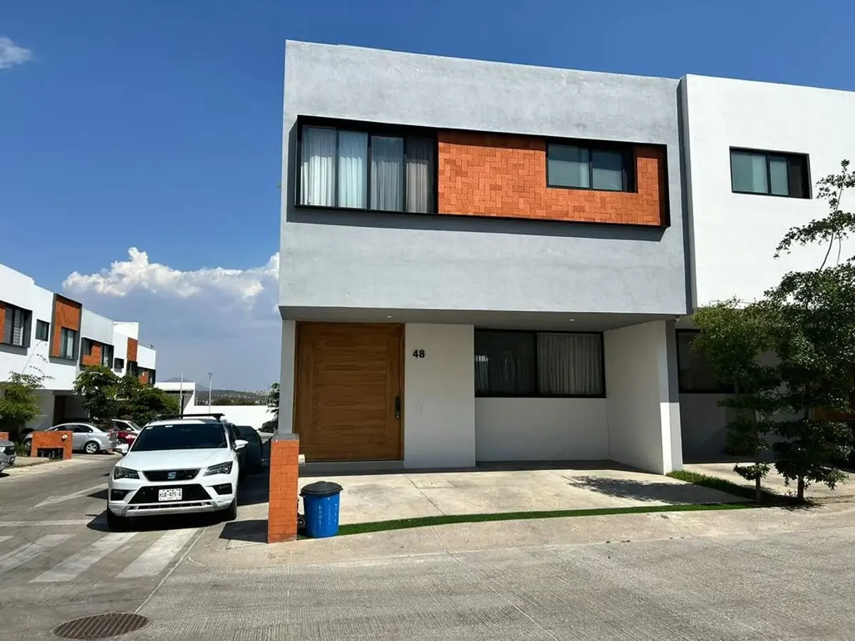 Casa en venta en Altavista Residencial, Zapopan — foto 1 de 12