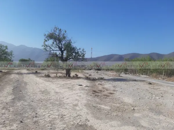 Terreno en venta en Alta Villa, García — foto 3 de 12