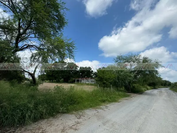 Terreno en renta en San Moisés, Cadereyta Jiménez — foto 3 de 16