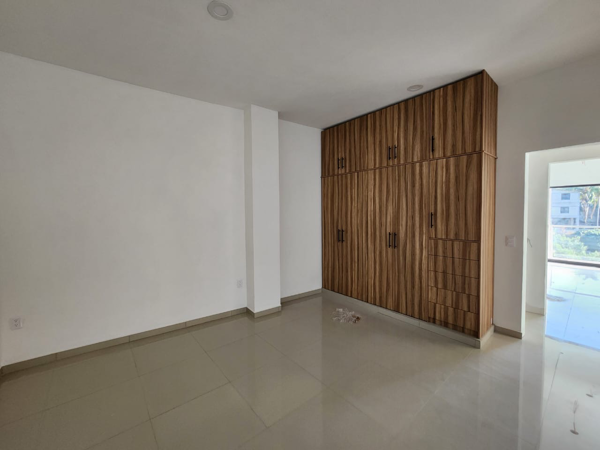 Casa en venta en Lomas de Atzingo, Cuernavaca — foto 2 de 32