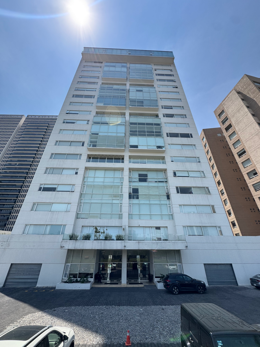 Departamento en venta en Bosque Real, Huixquilucan — foto 1 de 20