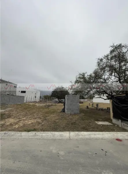 Terreno en venta en El Barrial, Santiago — foto 2 de 8