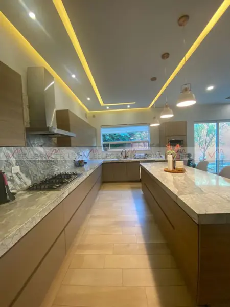 Casa en venta en Valle de Cristal, Monterrey — foto 2 de 9