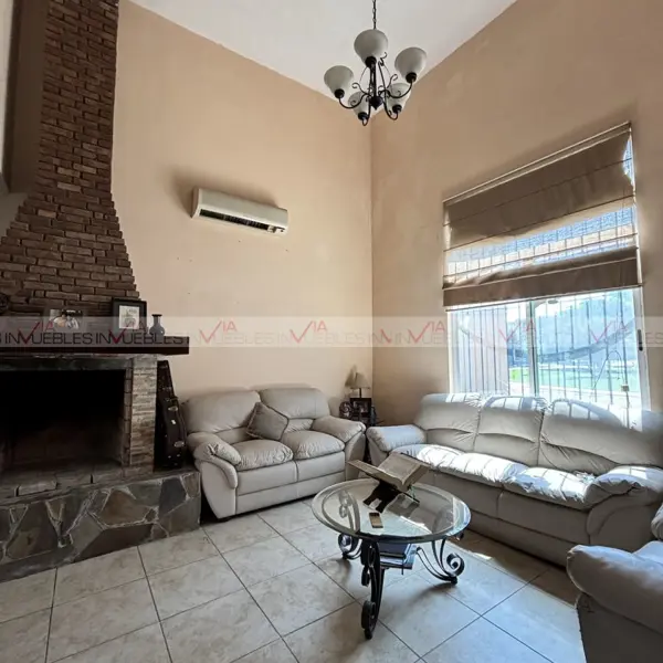 Casa en venta en Los Aljibes, García — foto 2 de 17