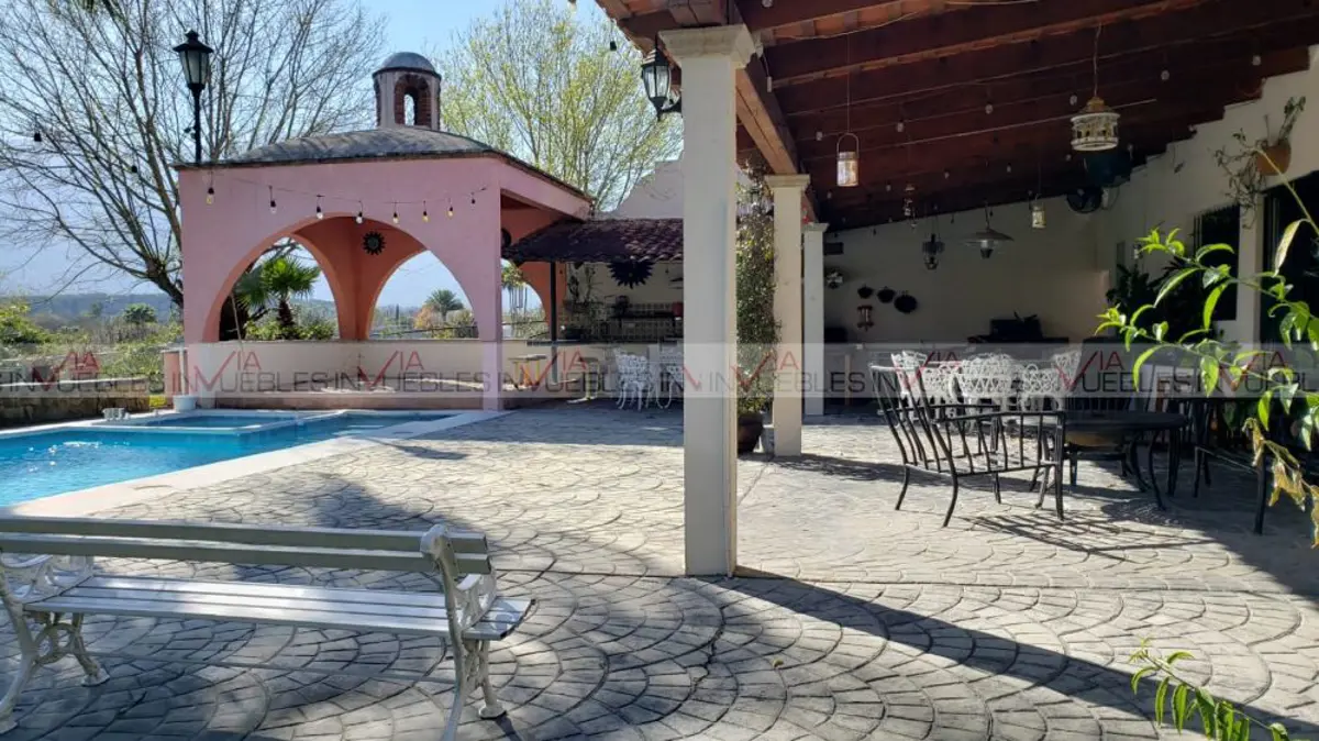 Casa en venta en Huajuquito o los Cavazos, Santiago — foto 1 de 29