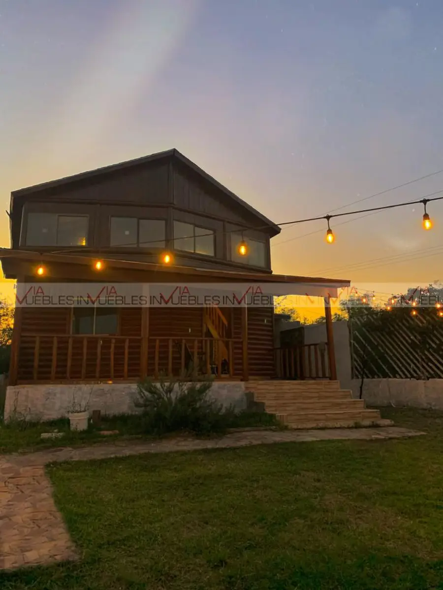 Casa en venta en Montemorelos Centro, Montemorelos — foto 1 de 15