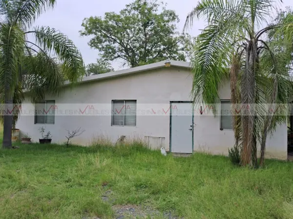 Casa en venta en El Refugio, Cadereyta Jiménez — foto 2 de 8