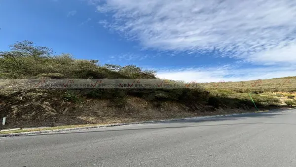 Terreno en venta en Bosques de Valle Alto, Monterrey — foto 3 de 11