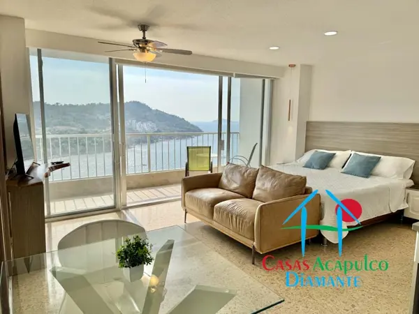 Departamento con 2 recámaras y vista al mar en Torreblanca